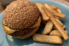 2021-03-20-18.36.10-800x600